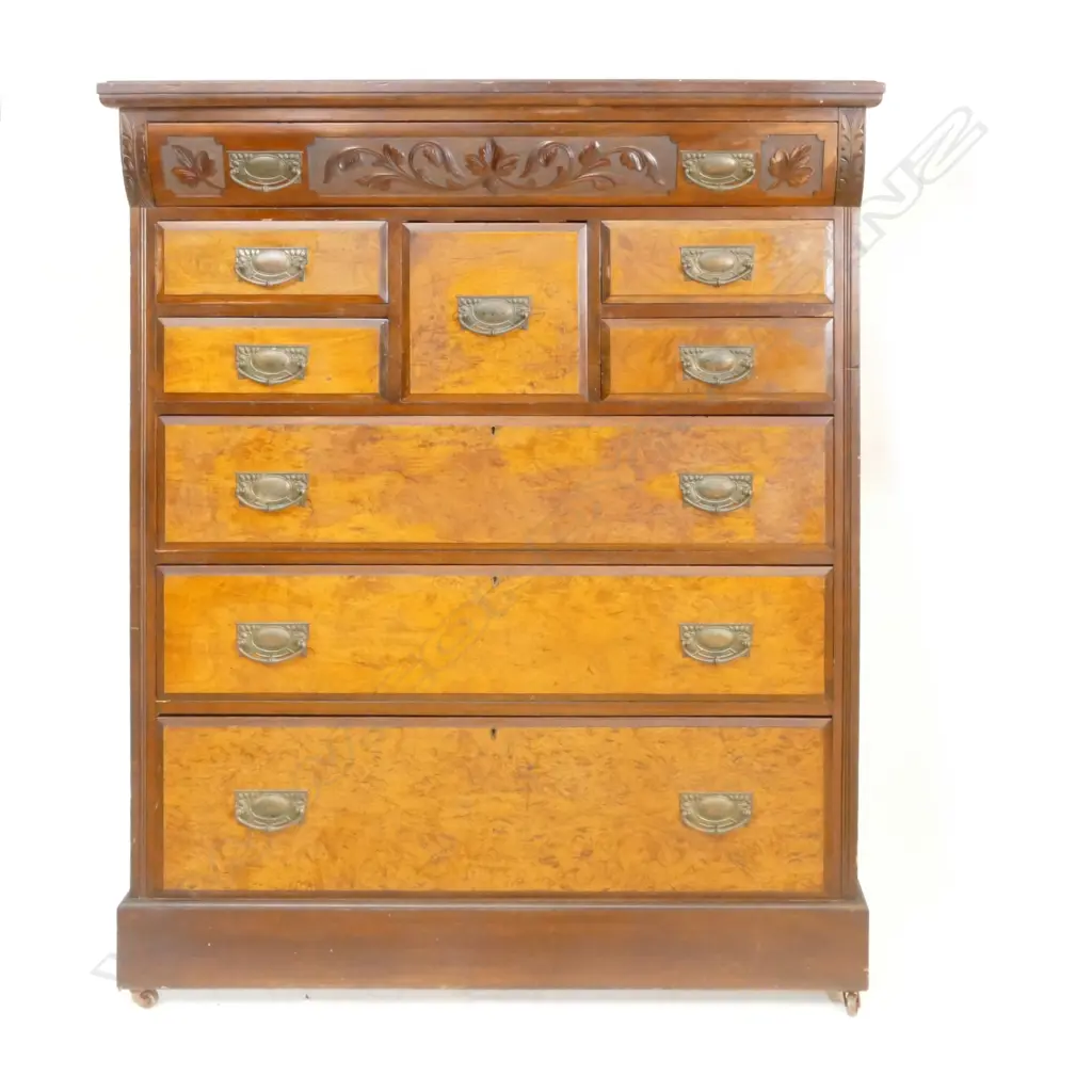 A large N.Z. colonial kauri Scotch chest Image 1++