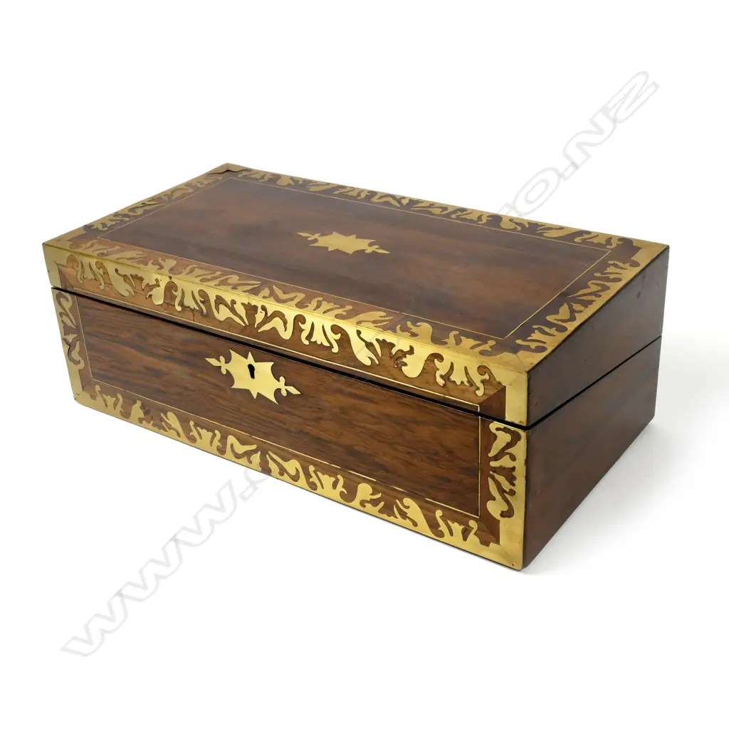 A good quality 19thC rosewood writing slope Image 1++