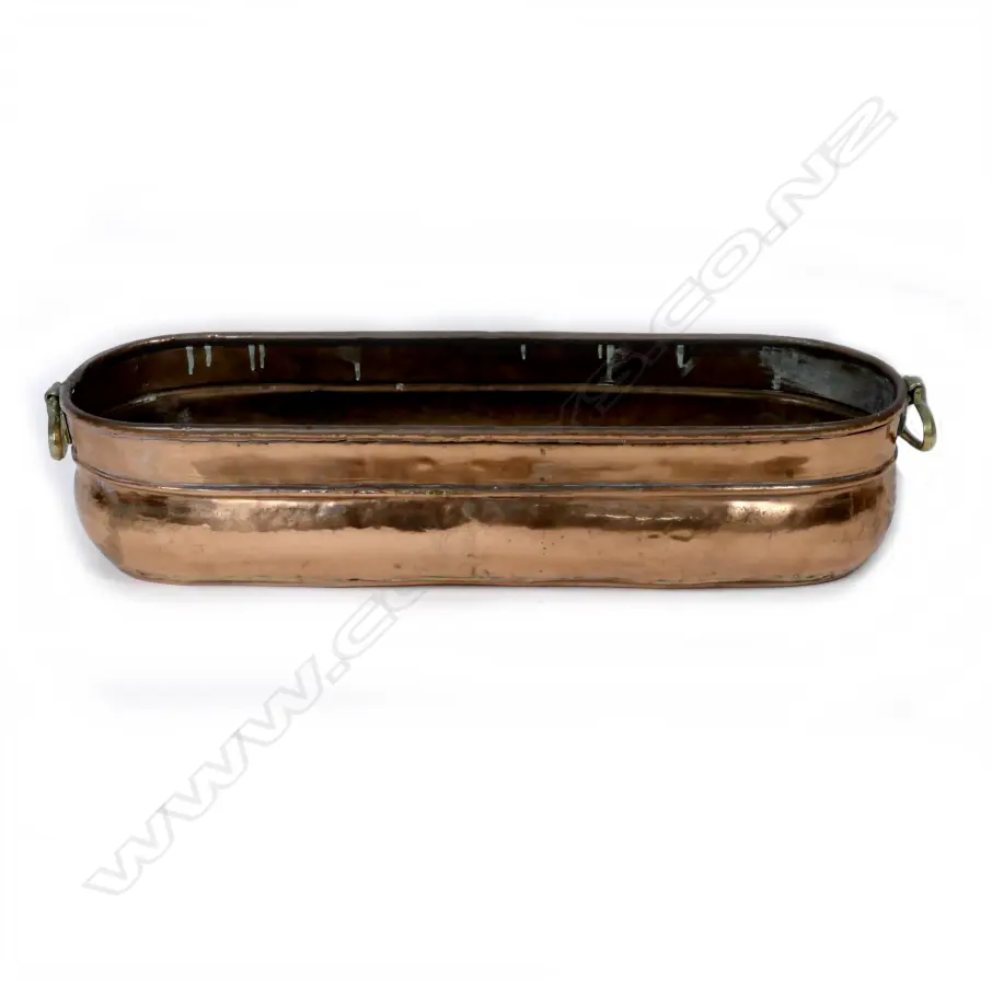 A long copper planter Image 1++