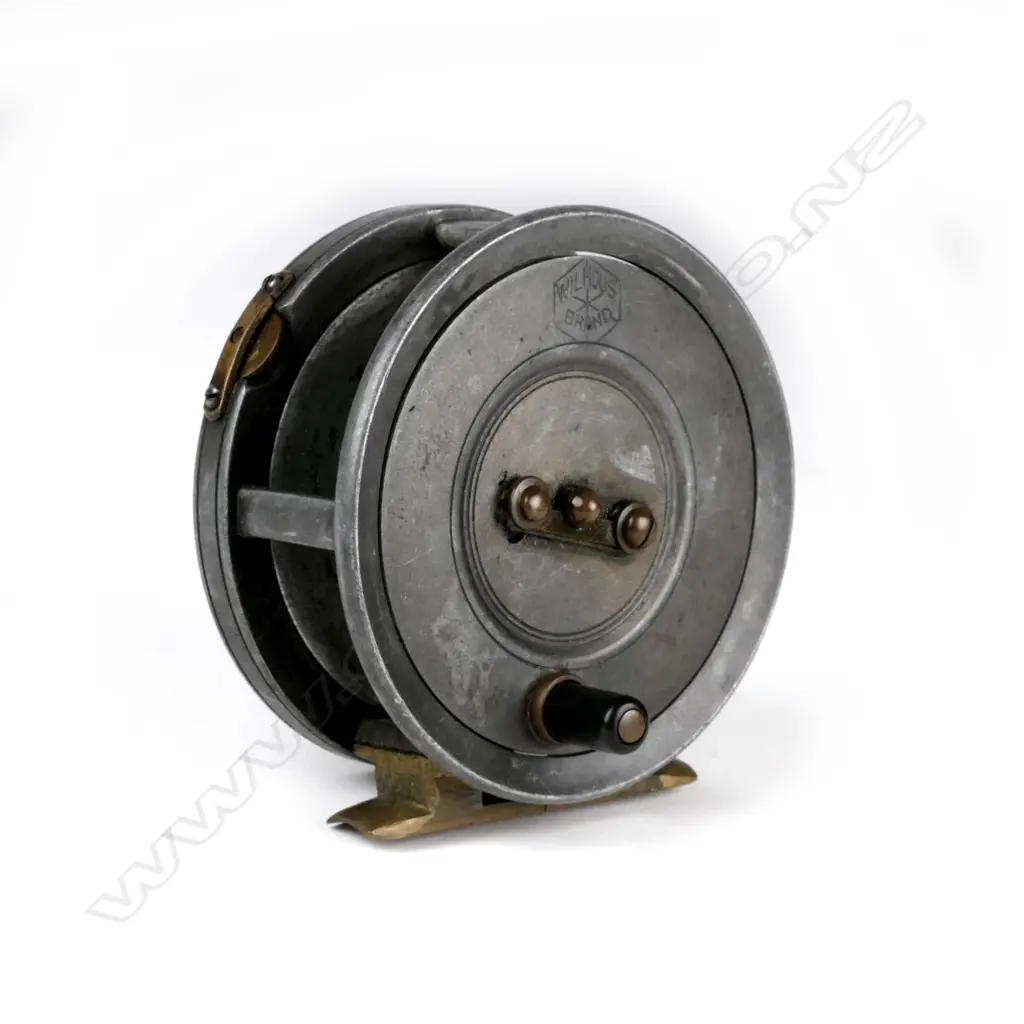 An early N.Z. 'Wilhous' 3½" wide drum fly reel Image 1++