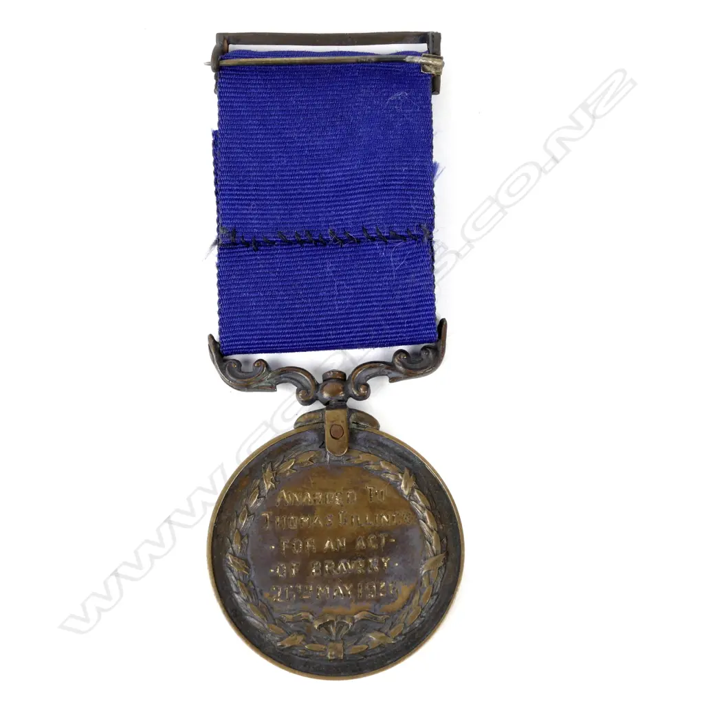 An uncommon bronze Royal Humane Society of New Zealand bravery medal and ribbon Image 1++
