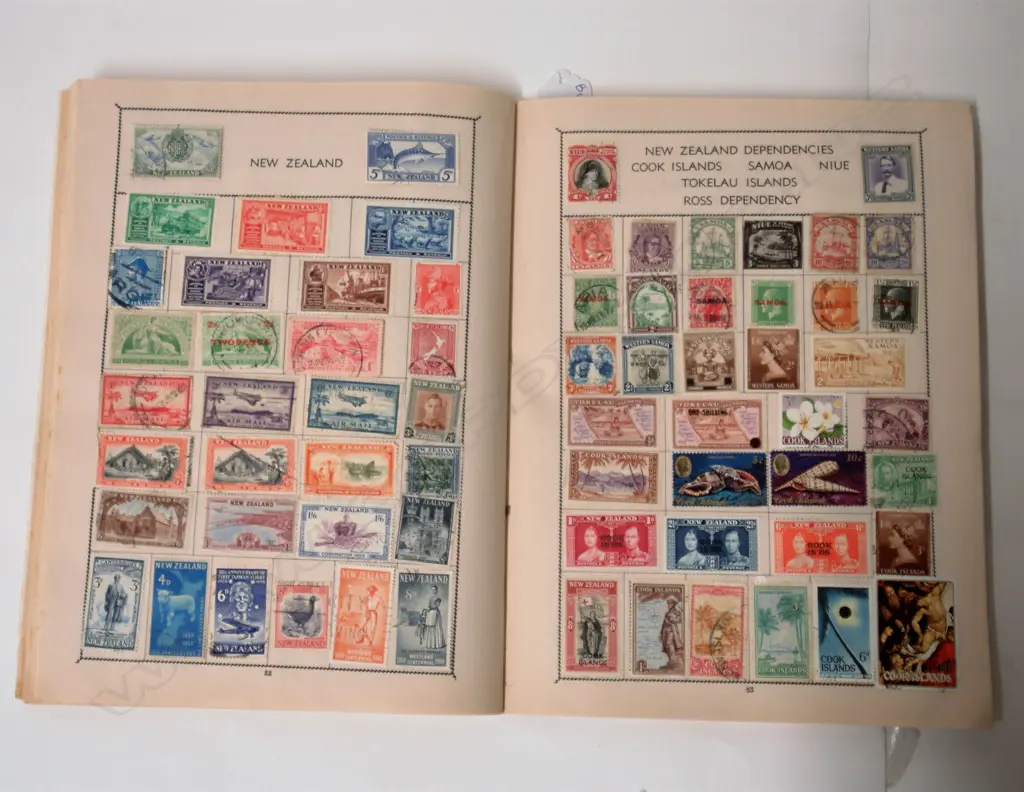 A world stamp collection Image 1++