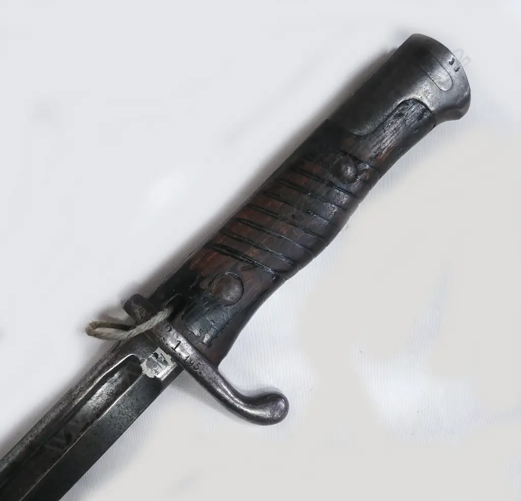 German- Sabre type bayonet Image 1++