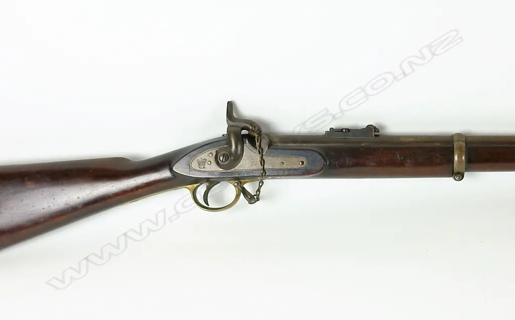 A good Enfield Pattern 1853 percussion musket N.Z. issue Image 1++