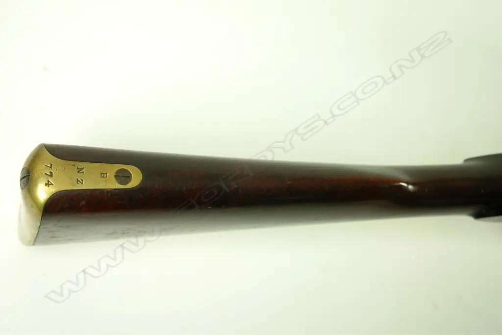 A good Enfield Pattern 1853 percussion musket N.Z. issue Image 1++