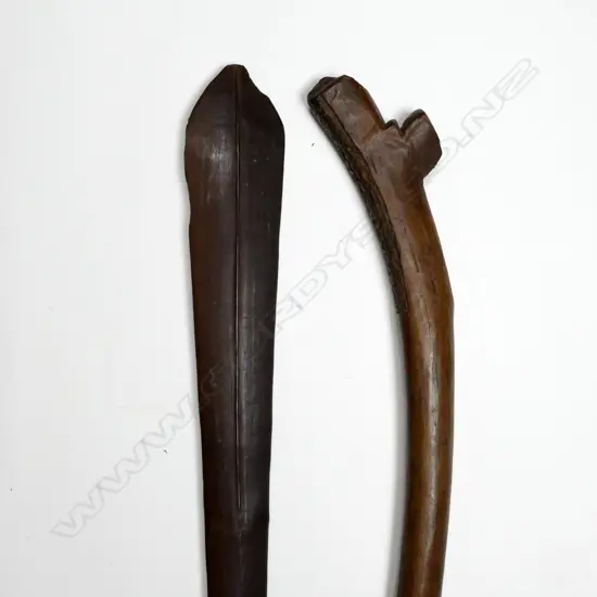 A Fijian gata club and a Tongan paddle club