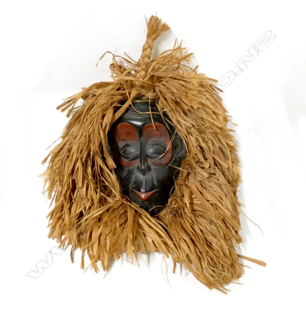 An African tribal mask Image 1++