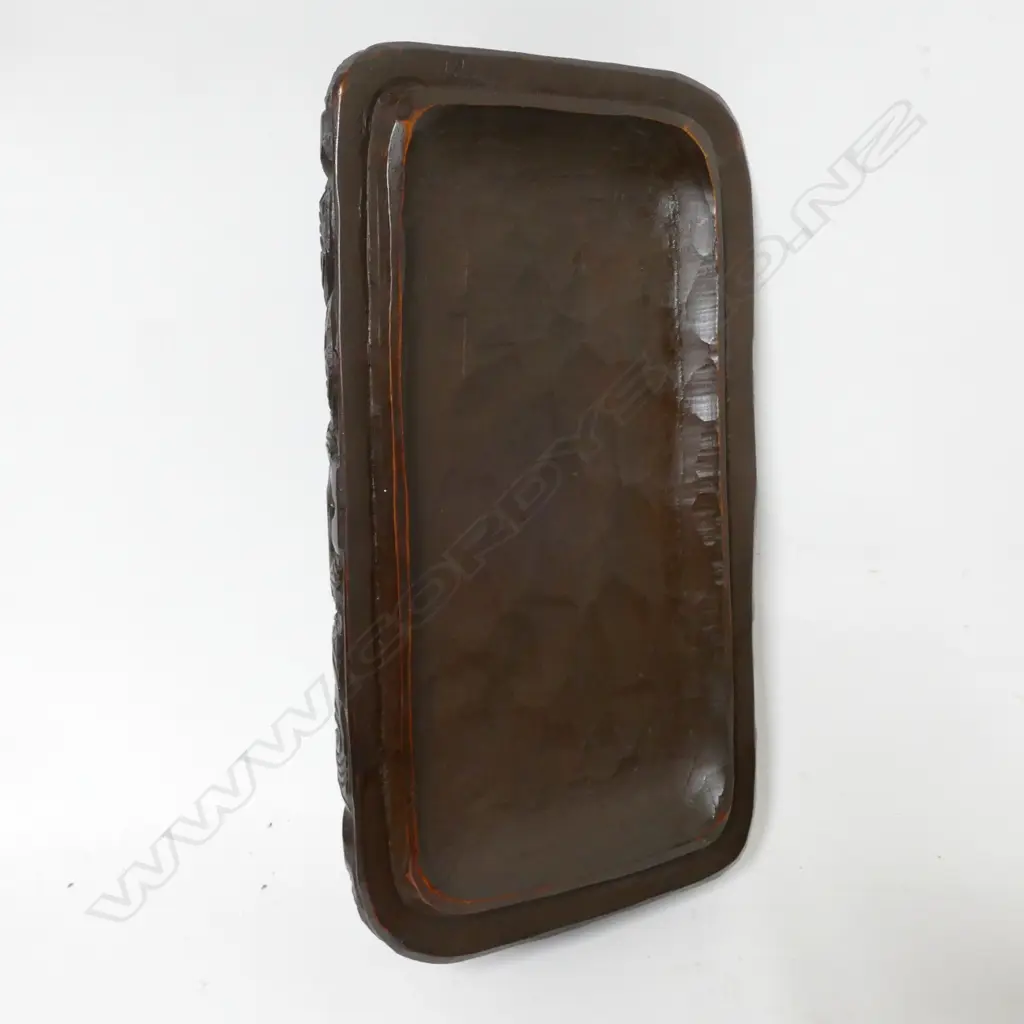 A Maori carved papahou (treasure box) Image 1++