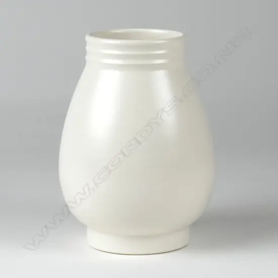 A white Crown Lynn Ernest Shufflebottom baluster vase