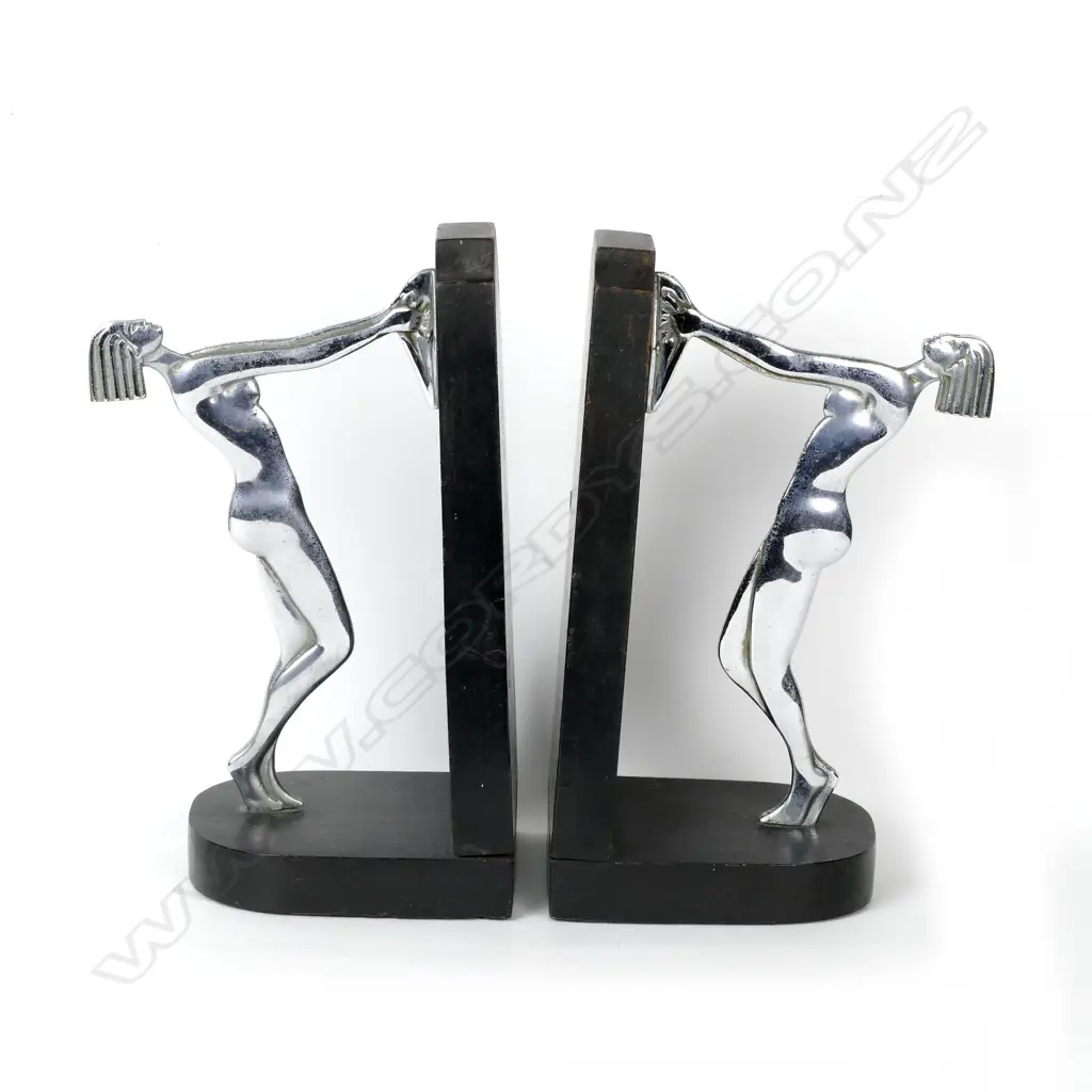 A pair of Art Deco bookends Image 1++