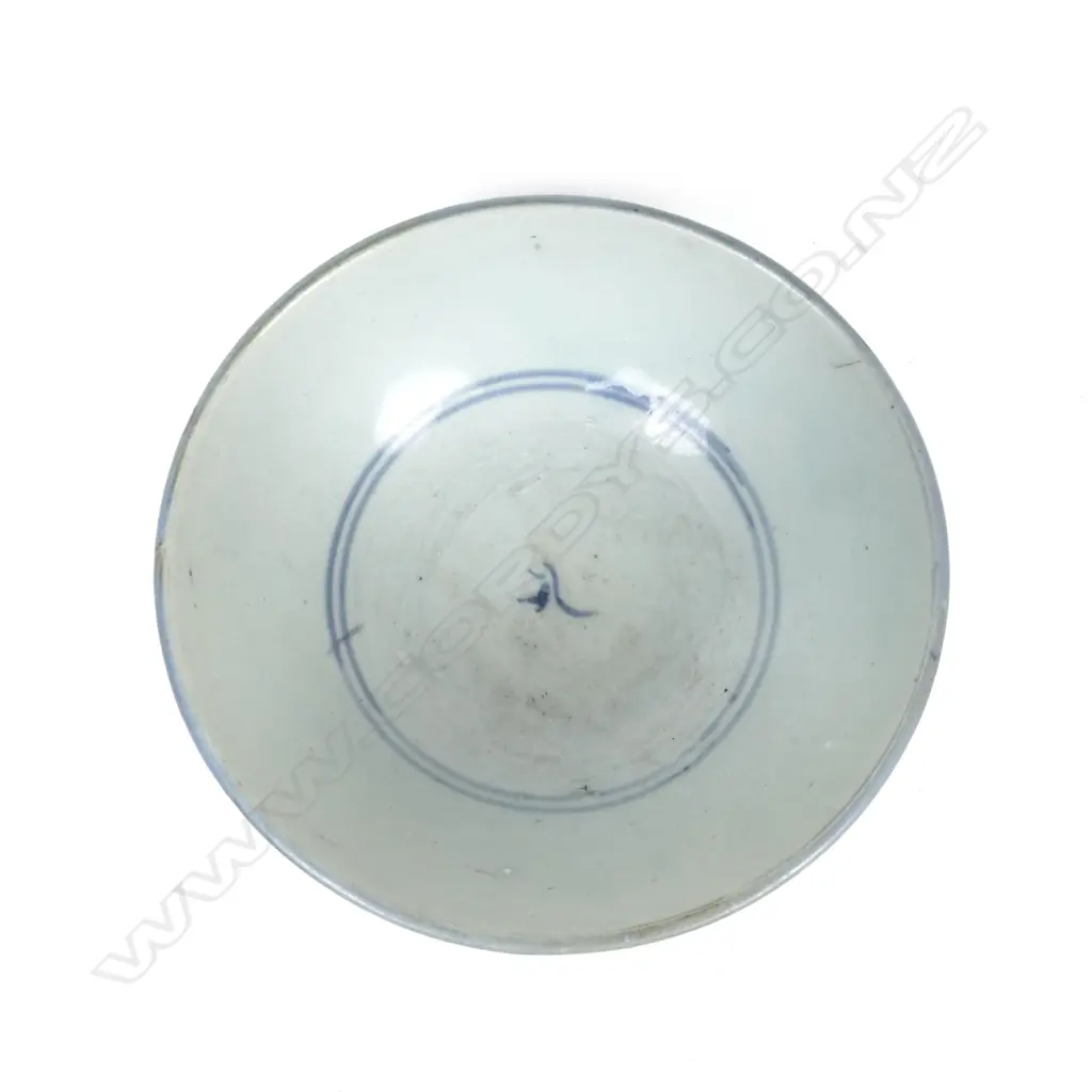 A Chinese blue and white porcelain bowl on short foot Image 1++