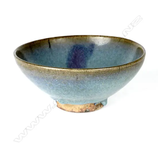 A Chinese Junyao glazed bowl