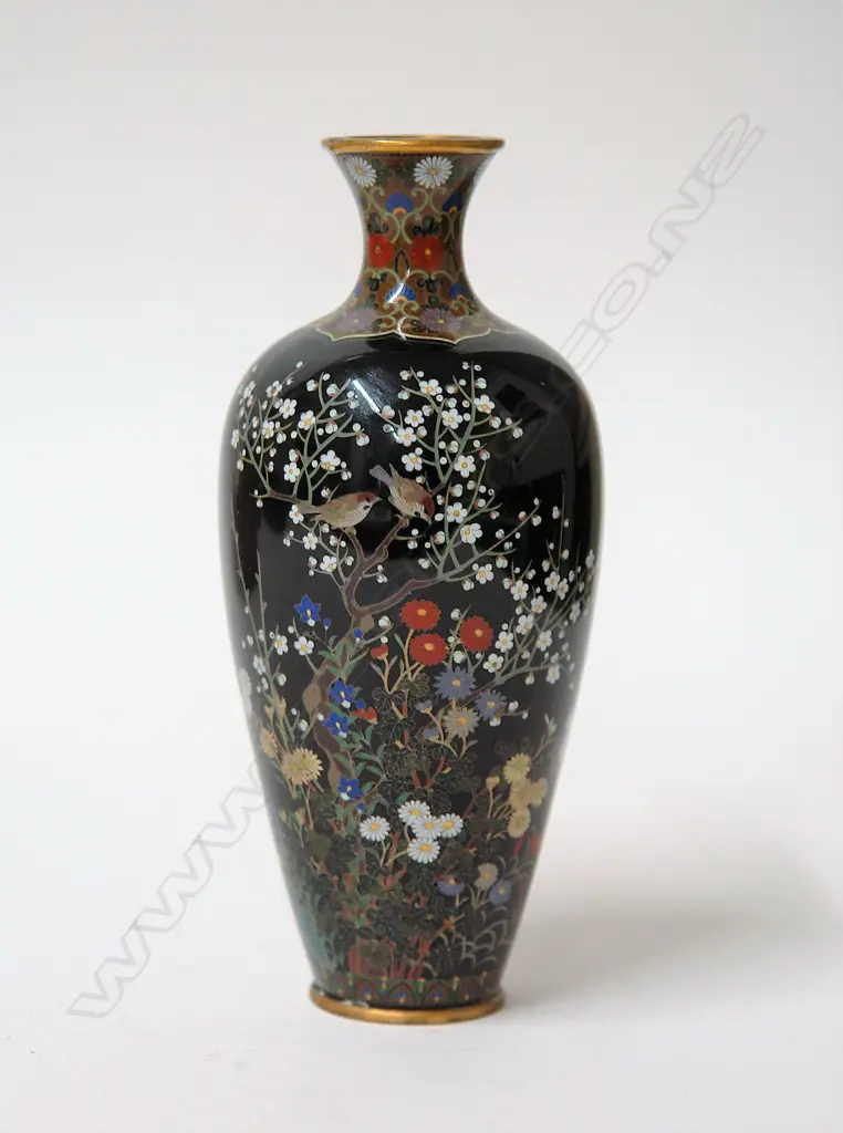 A fine Hayashi Kodenji (1831-1915) Japanese cloisonné vase Image 1++