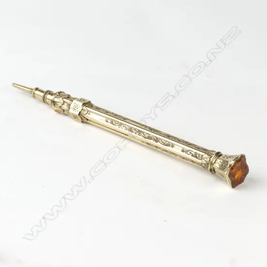 A Victorian 9ct. gold propelling pencil