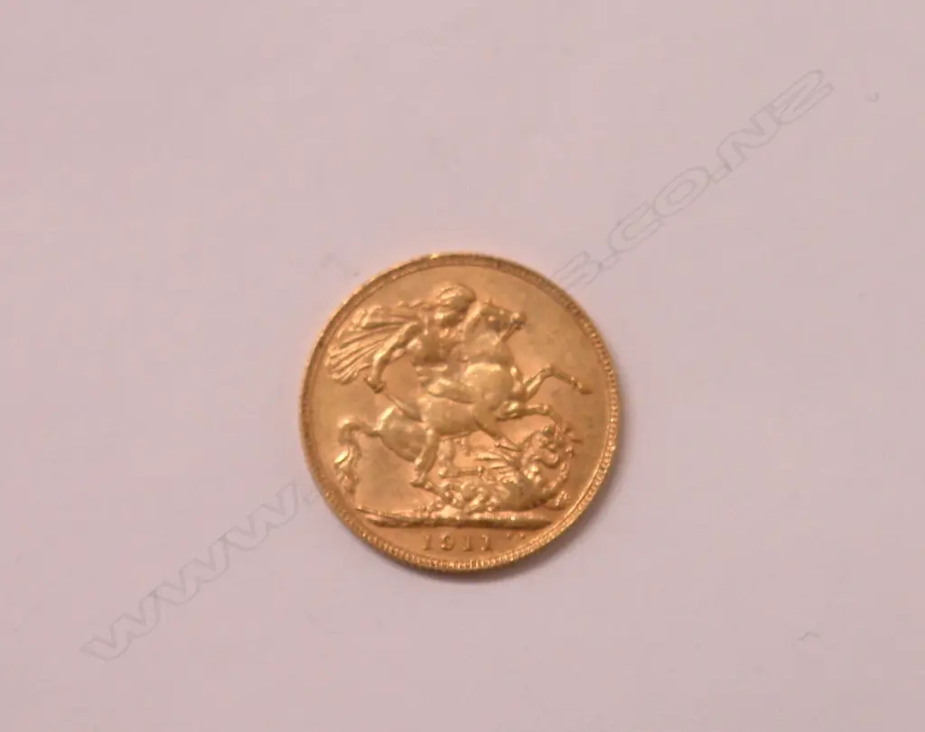 A 1911 gold full sovereign Image 1++