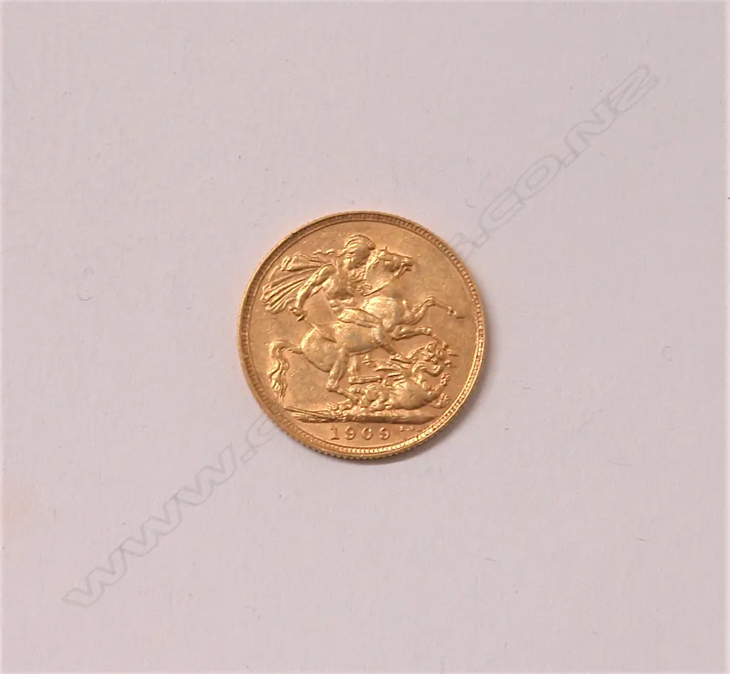 A 1909 gold sovereign Image 1++