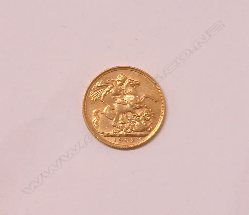 A 1902 gold full sovereign Image 1++