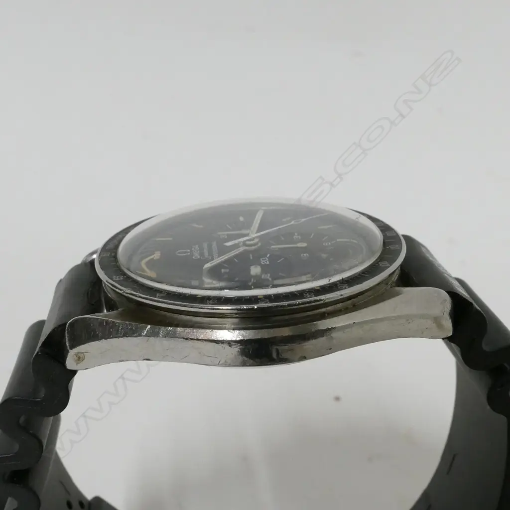 An Omega Speedmaster Professional 'Moonwatch' gent's wristwatch Image 1++