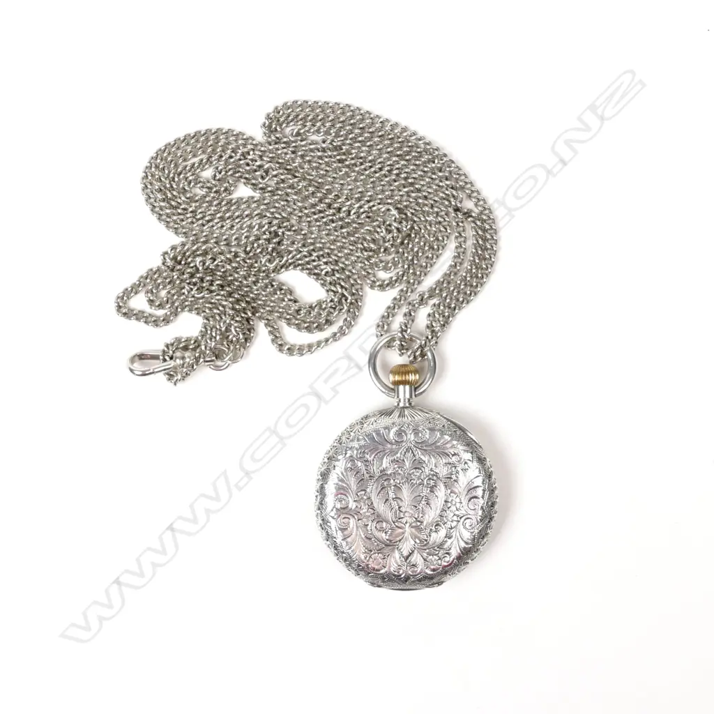 An early 1900s lady's Swiss .935 silver hunter cased pocket watch Image 1++