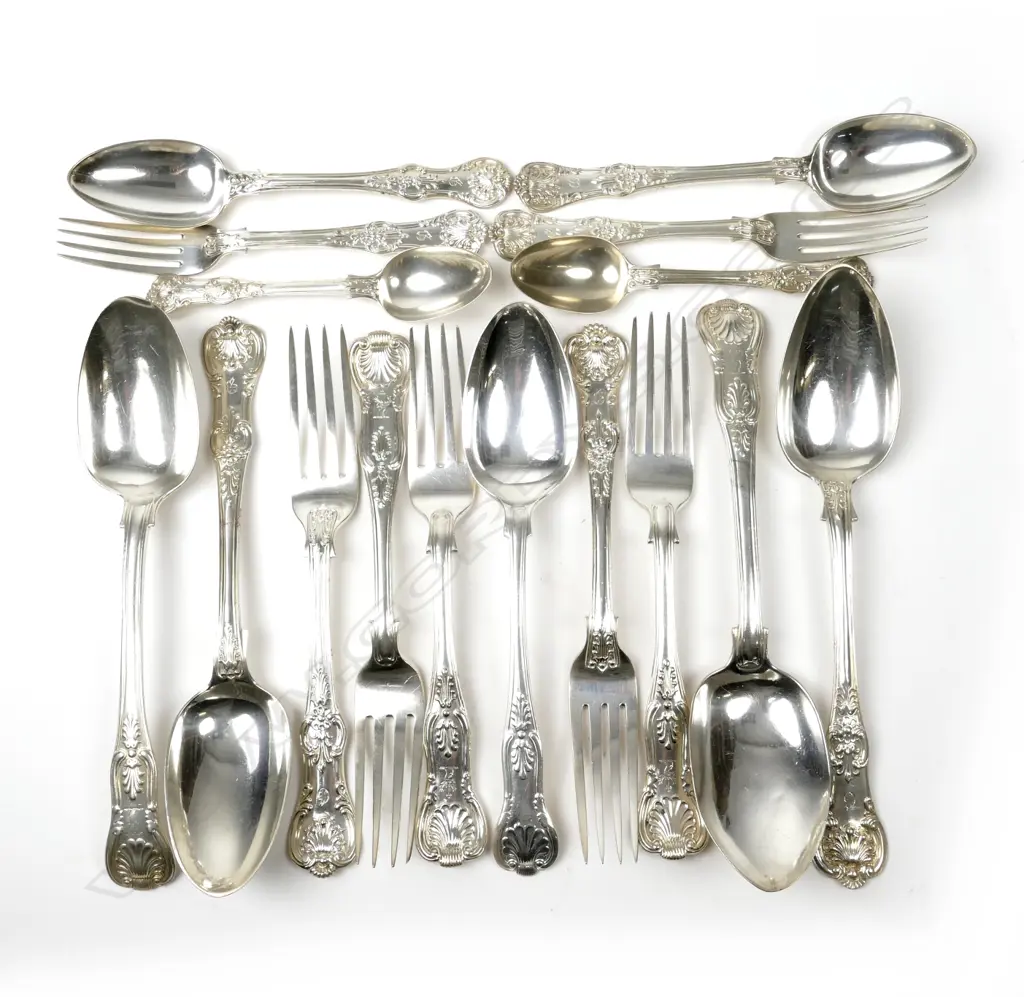 Sixteen pieces of Victorian and William IV King's pattern silver cutlery Image 1++