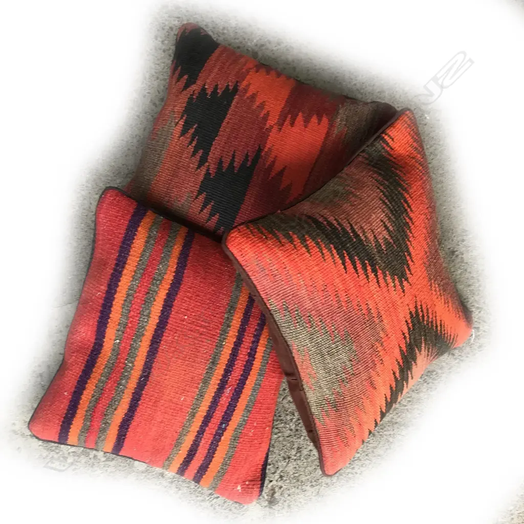 Three kilim cushions Image 1++