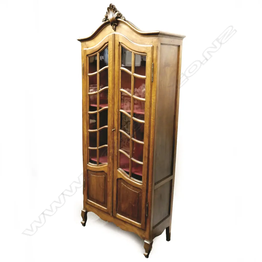 An elegant small astragal glazed display cabinet Image 1++