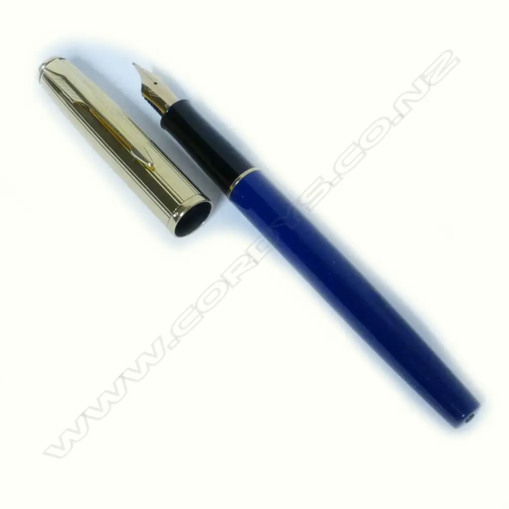 A Parker 'Insignia' fountain pen Image 1++