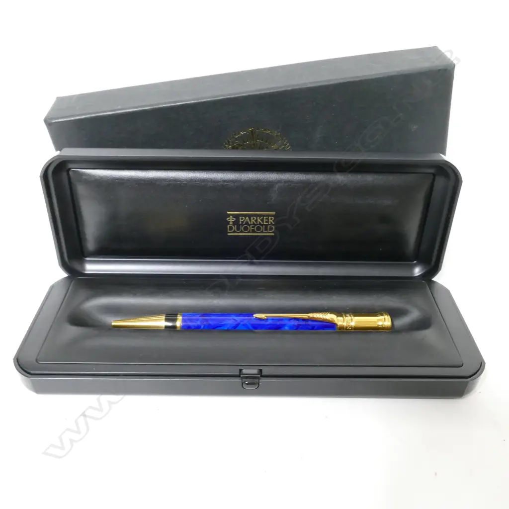 A Parker Duofold ball pen Image 1++