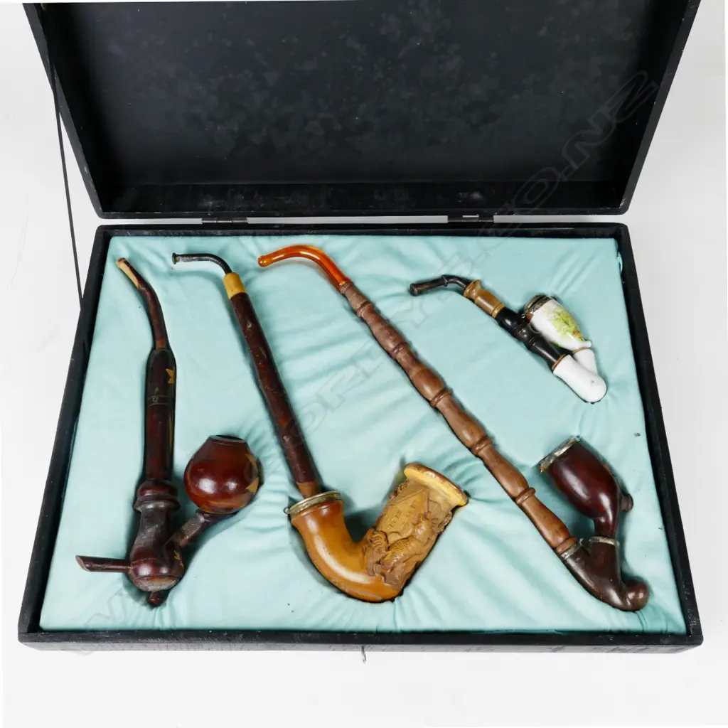 Four boxed German pipes Image 1++
