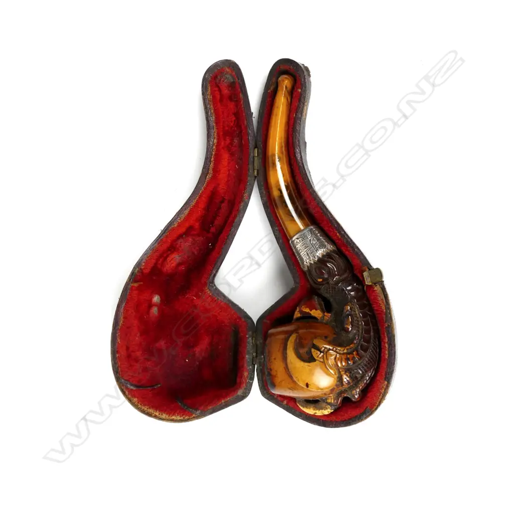 An Edwardian meerschaum pipe Image 1++