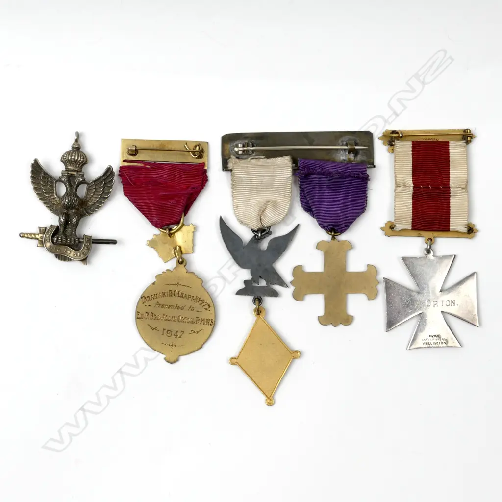Five various Masonic medals Image 1++