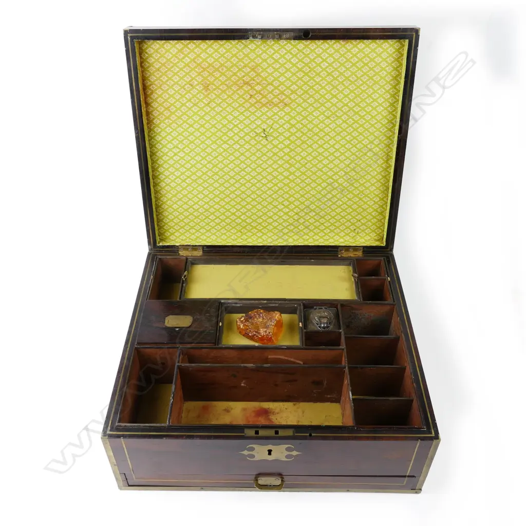 A 19thC brass bound rosewood writing box Image 1++