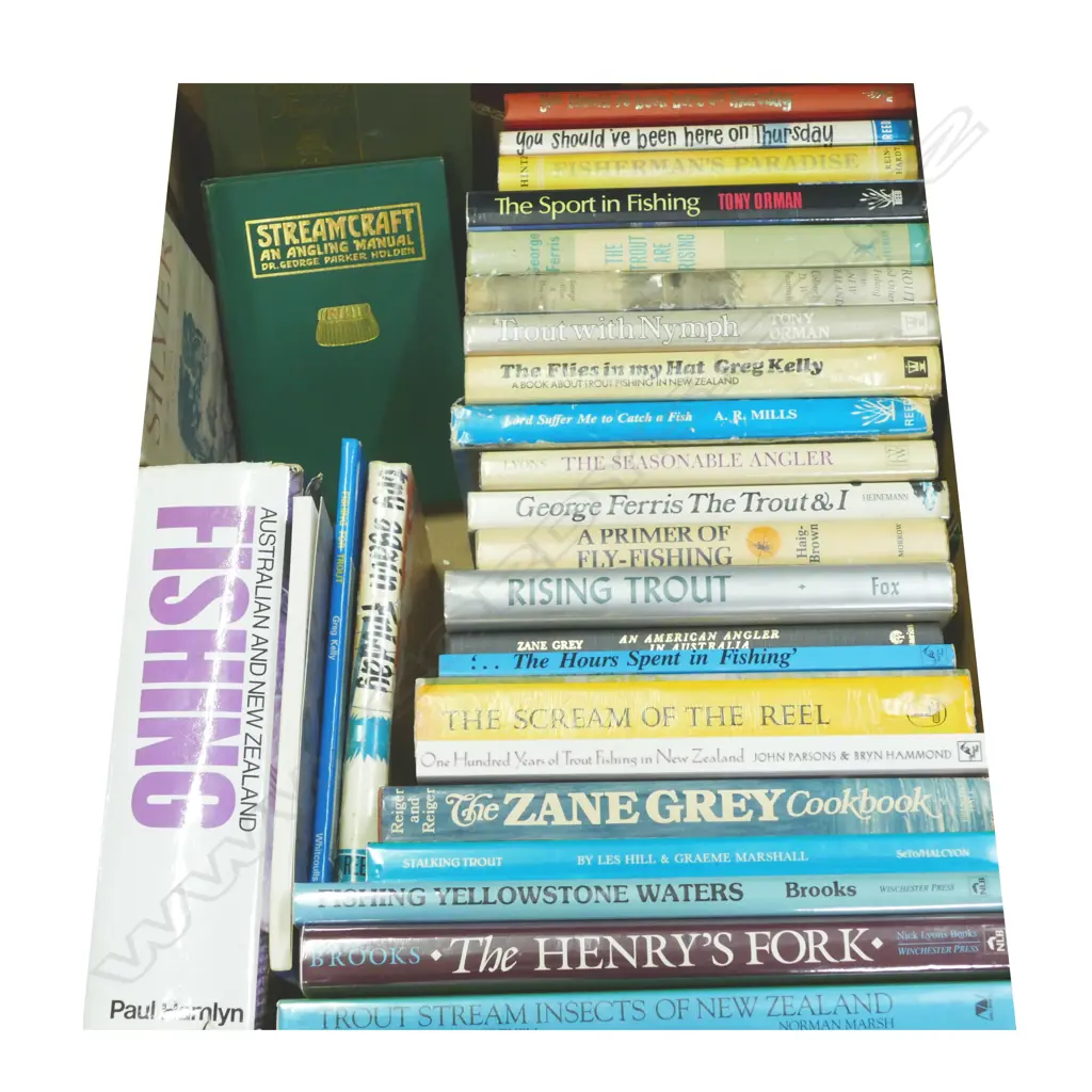 A good selection of over 20 fishing titles Image 1++