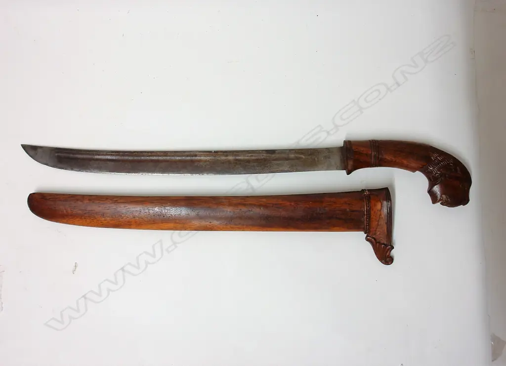 A vintage Indonesian sword knife Image 1++