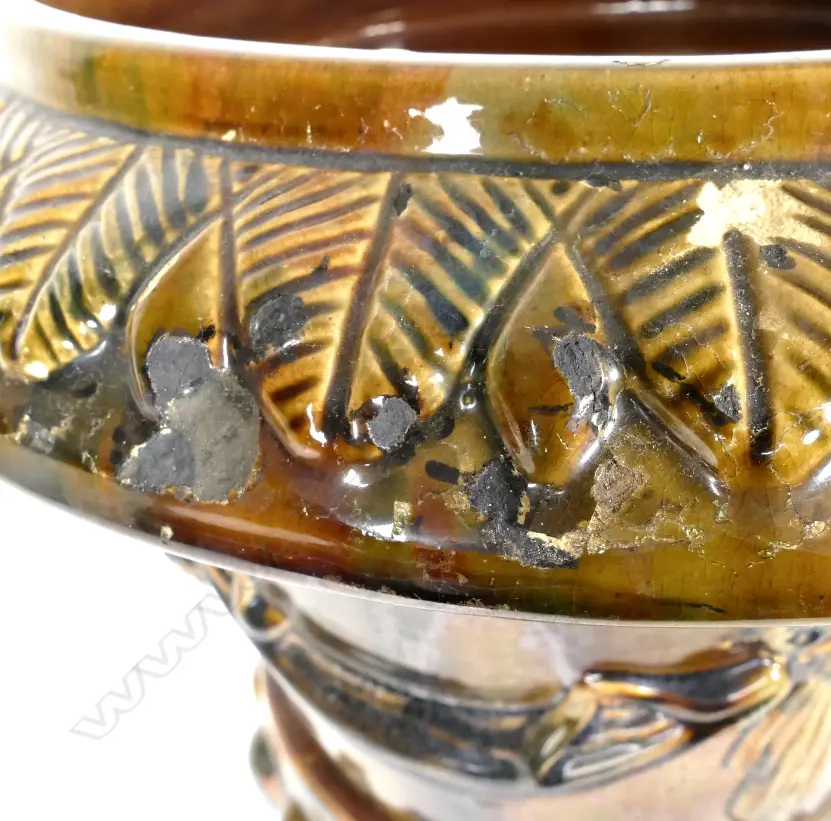 A rare N.Z. early colonial Hutson majolica two-stage urn on stand Image 1++