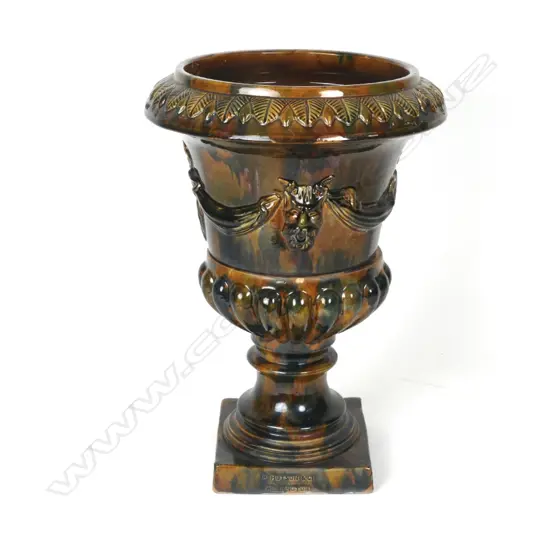 A rare N.Z. early colonial Hutson majolica two-stage urn on stand