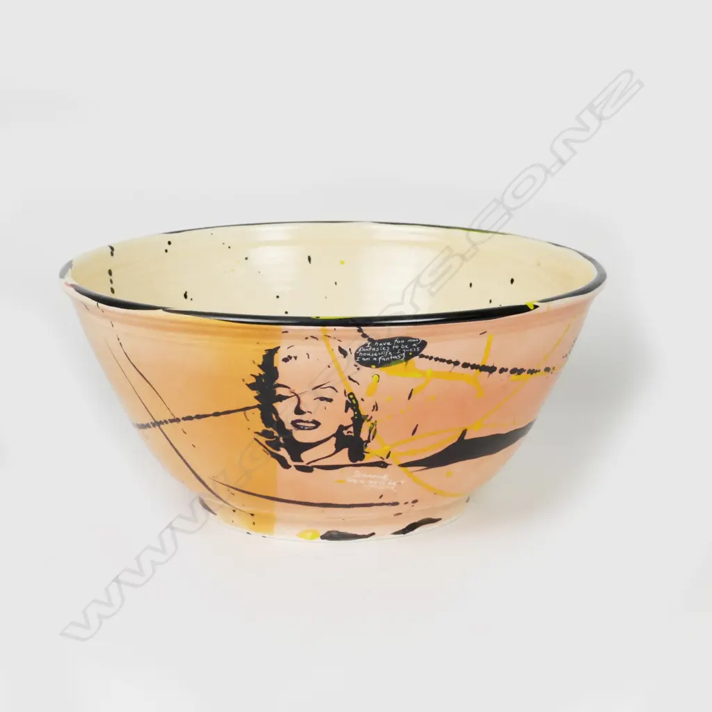 A large Jengis Poor pottery bowl Image 1++