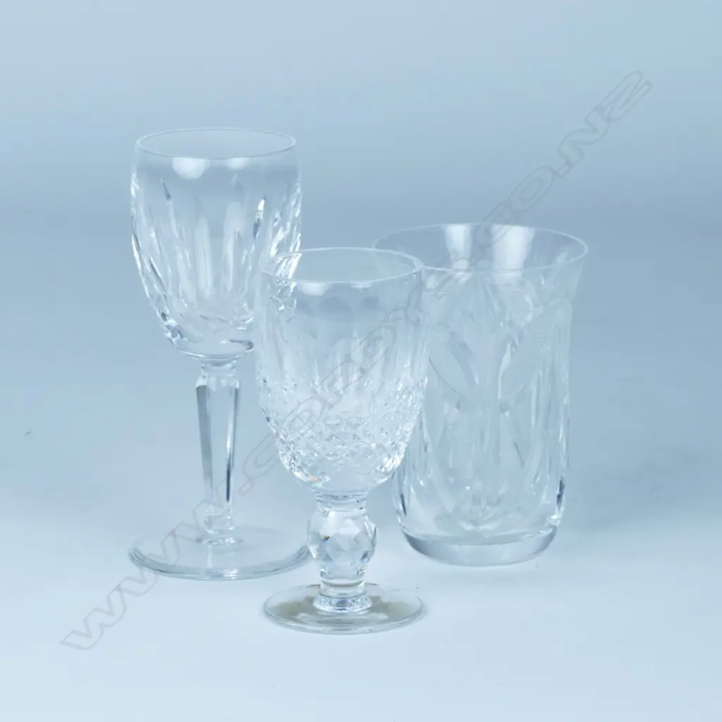 Sixteen Waterford crystal glasses Image 1++