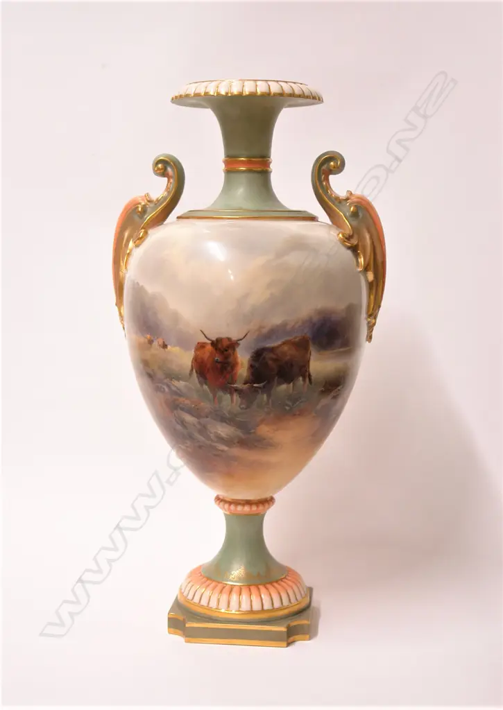 A c.1901 Royal Worcester Highland Cattle painted large vase signed J. Stinton Image 1++