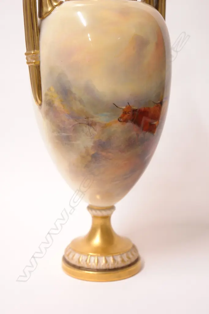 A 1920s Royal Worcester Highland Cattle painted lidded ewer vase signed J. (James) Stinton Image 1++