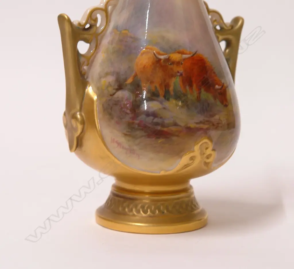 A 1920s Royal Worcester specimen vase painted with Highland Cattle by Harry Stinton Image 1++