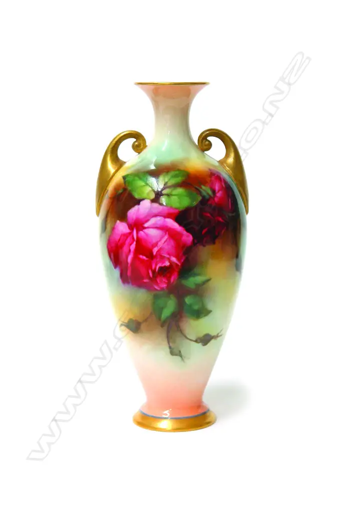 An Edwardian Royal Worcester rose painted elegant baluster vase Image 1++