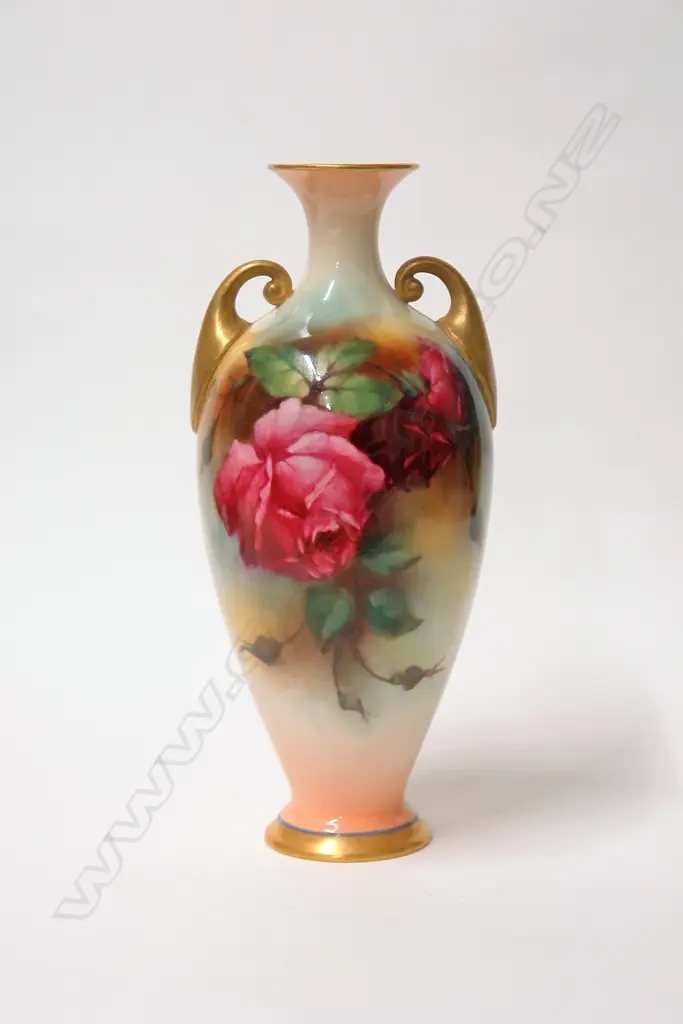 An Edwardian Royal Worcester rose painted elegant baluster vase Image 1++