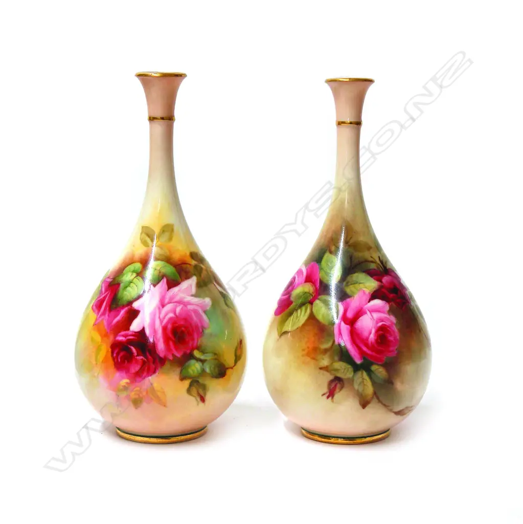 A pair of early 20thC Royal Worcester elegant ovoid vase painted with roses by R. Rushton Image 1++