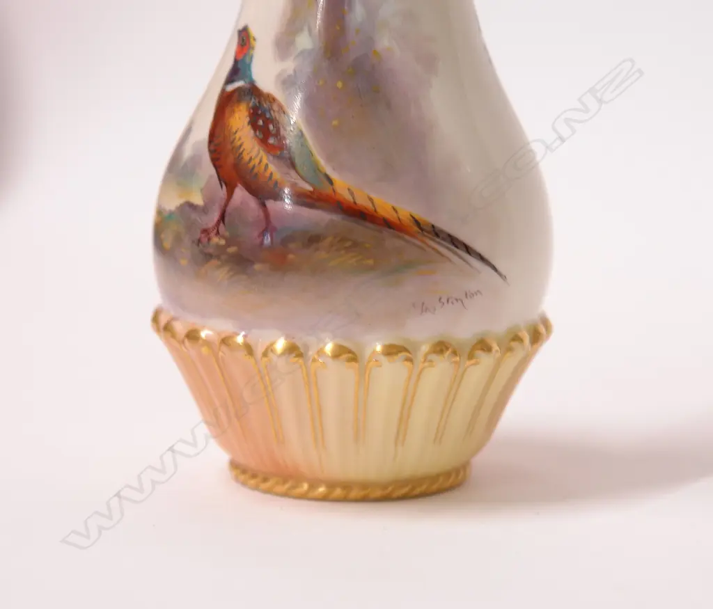 An Edwardian Royal Worcester hand painted Pheasant vase by James Stinton Image 1++