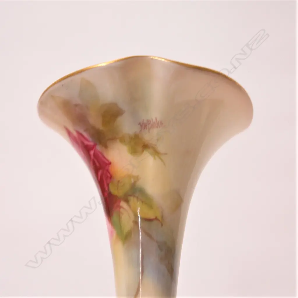 An early 20thC Royal Worcester trumpet vase painted with roses by Kitty Blake Image 1++