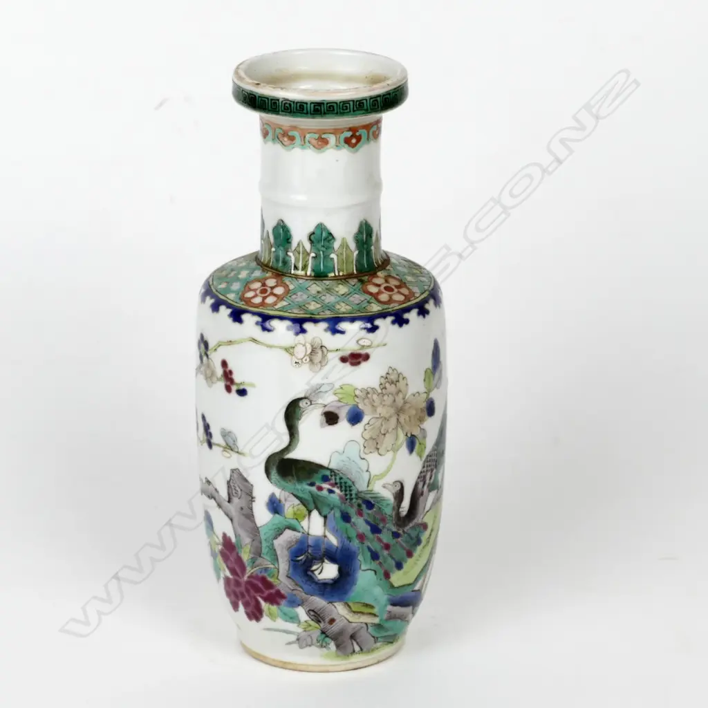 A Chinese porcelain bottle vase Image 1++