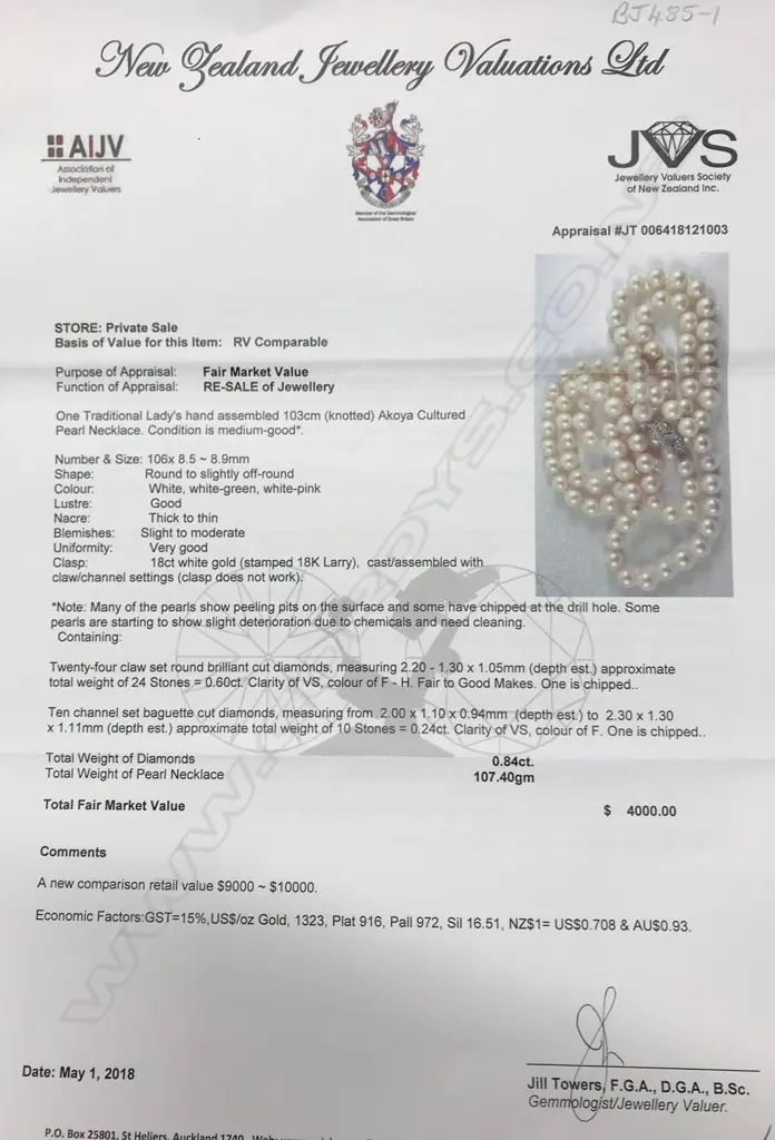 A single strand Akoya cultured pearl necklace with diamond clasp Image 1++
