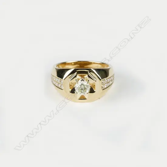 A 14ct. yellow gold and diamond gent's ring