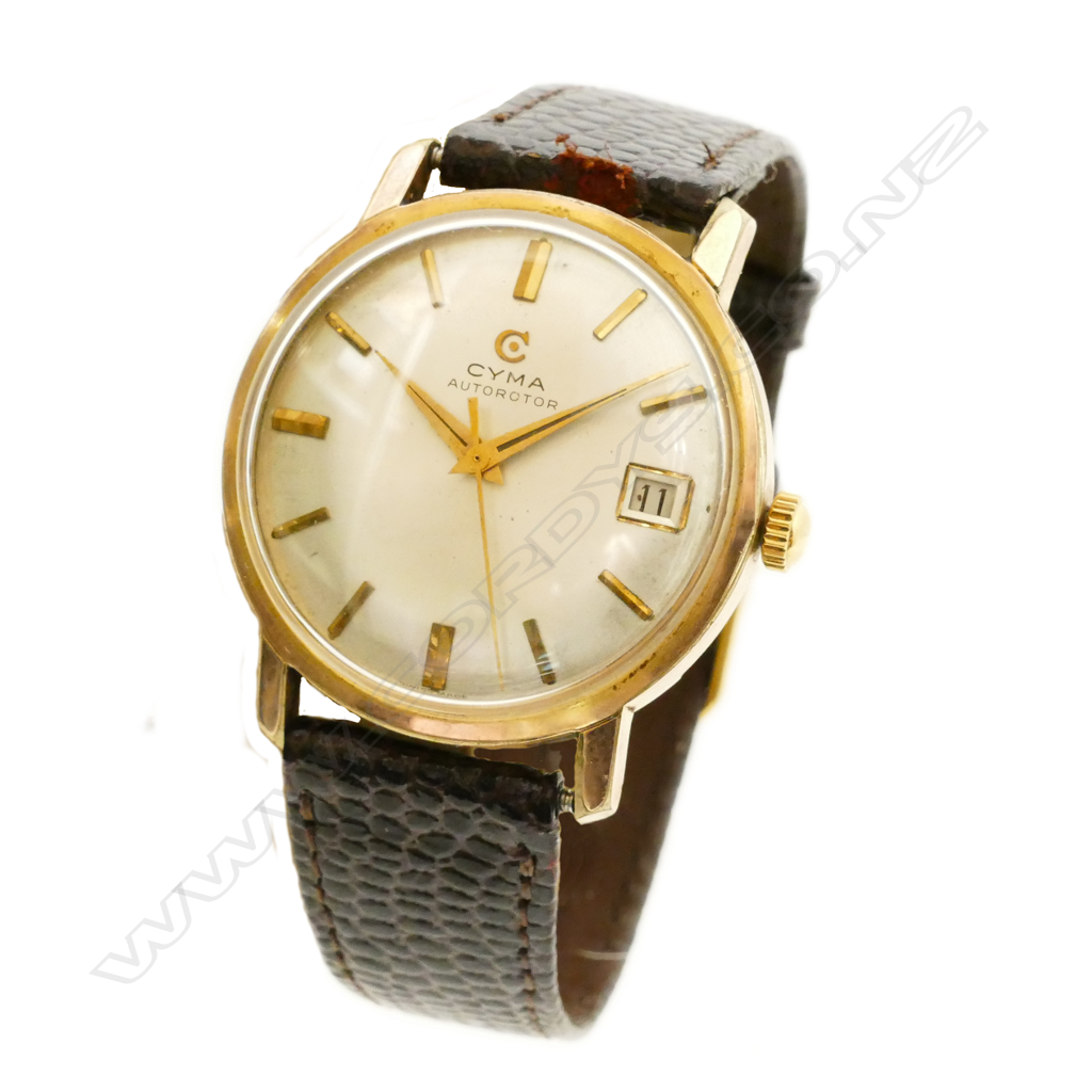 A Swiss Cyma gold plated gent's wristwatch Image 1++